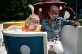 Tea cup ride